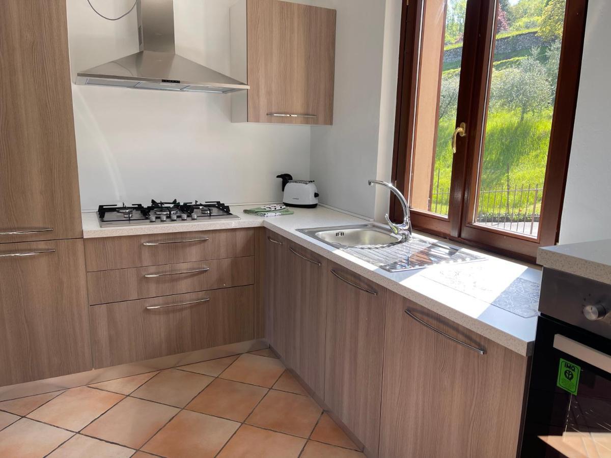 Lake Iseo - Gli Ulivi 1 Sulzano Ngoại thất bức ảnh